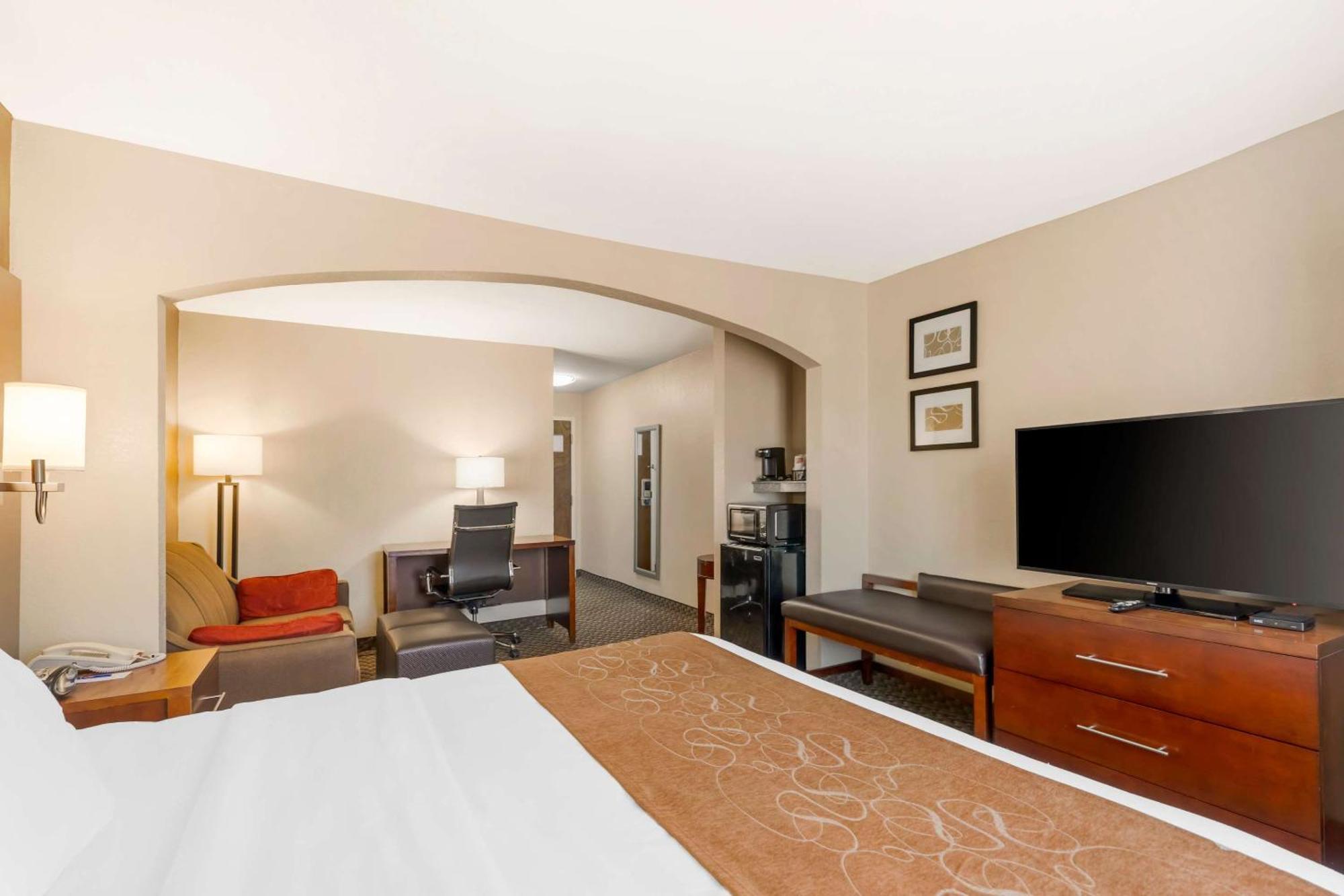 Comfort Suites Port Allen - Baton Rouge Eksteriør billede