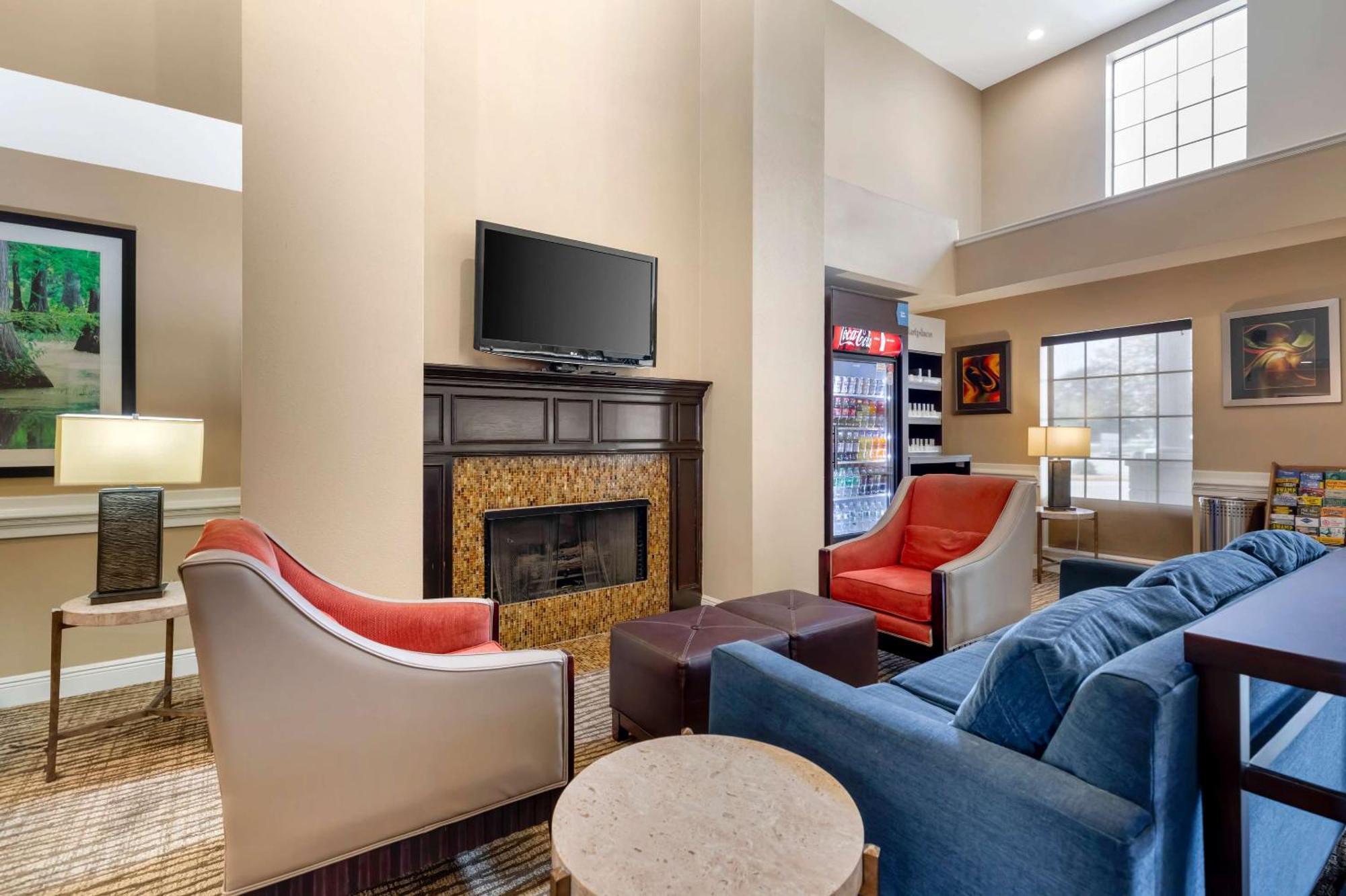 Comfort Suites Port Allen - Baton Rouge Eksteriør billede